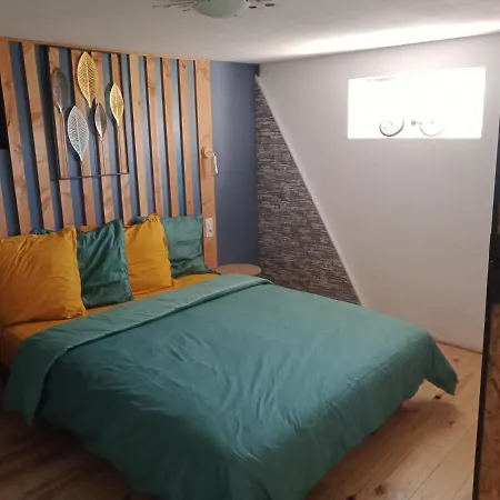 Bienvenue Chez Thom Apartment *